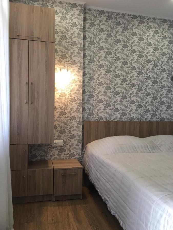 Cosy Apartment Near The Sea Batumi Exterior photo